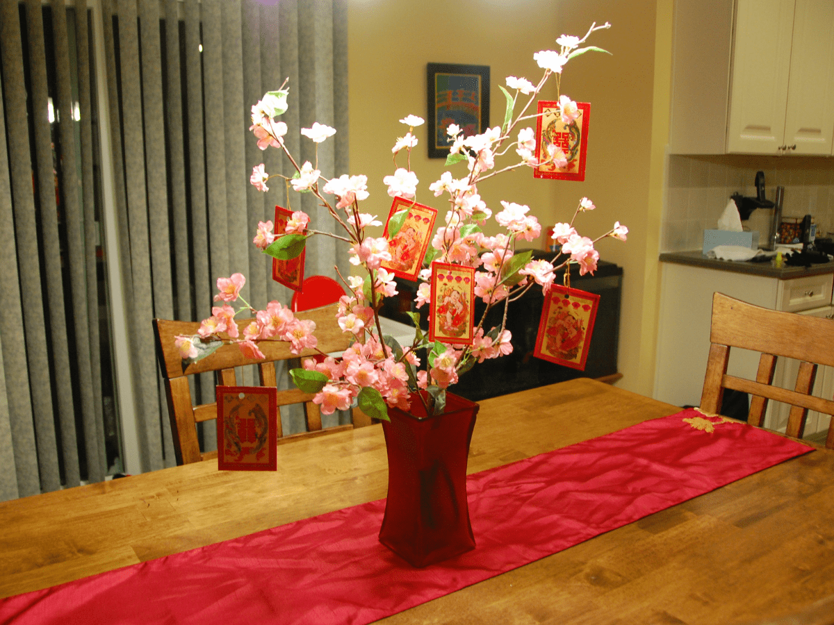 CNY deco dining table