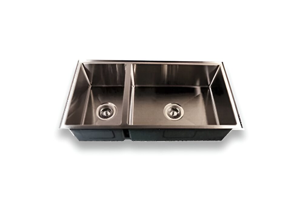 Aura Undermount Sink