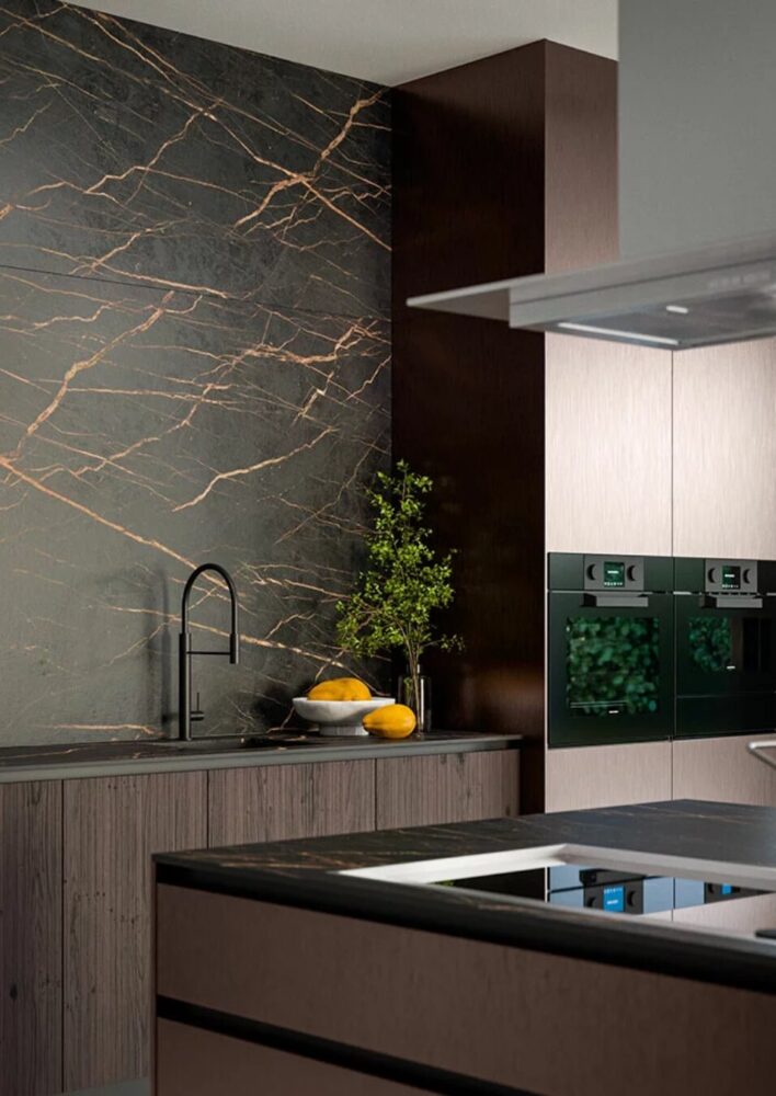 Dekton